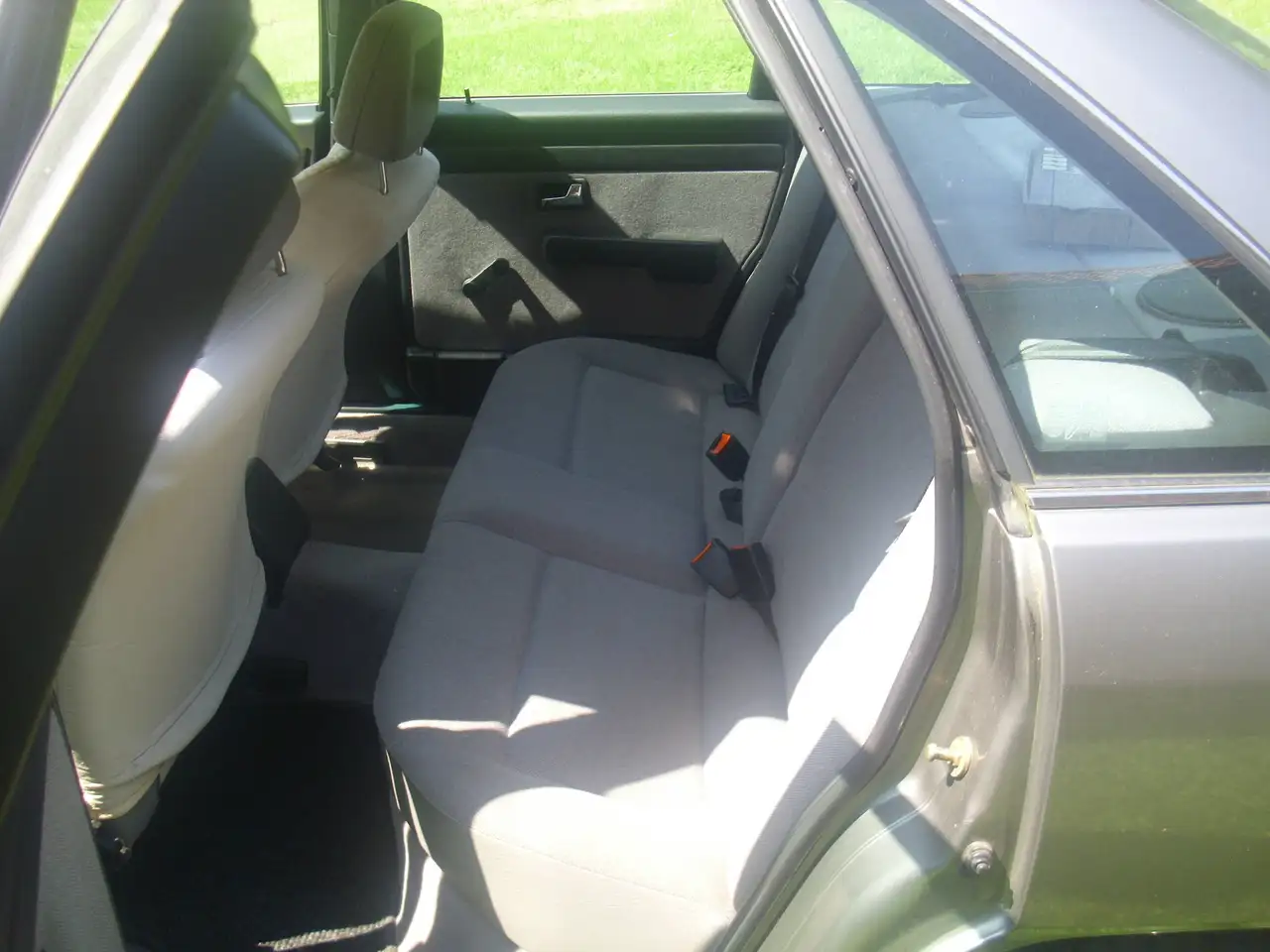 Audi 100 2.3 E, foto 5