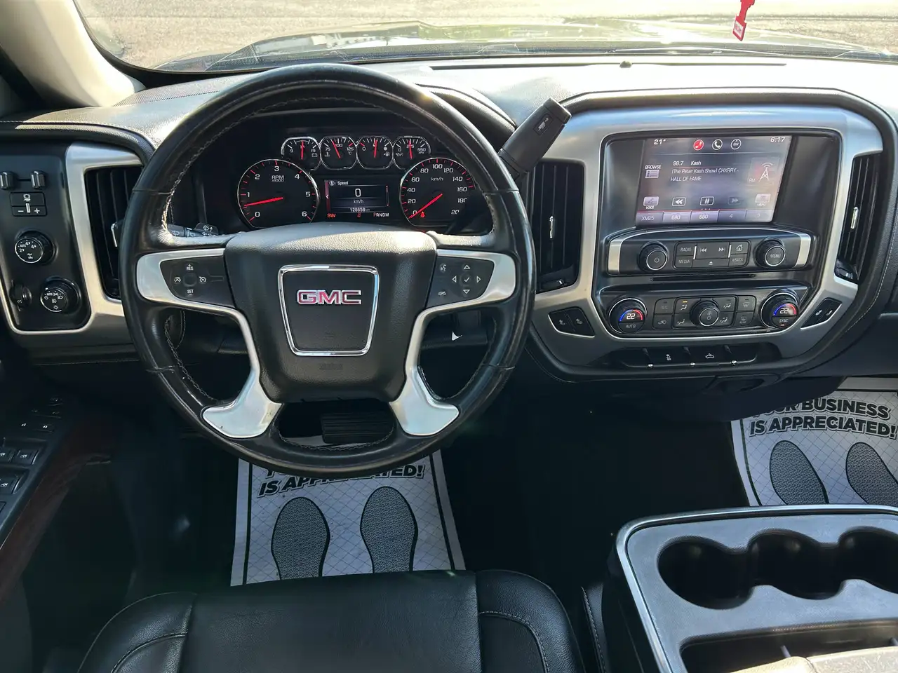 GMC Sierra 1500 снимка GMC Sierra 1500