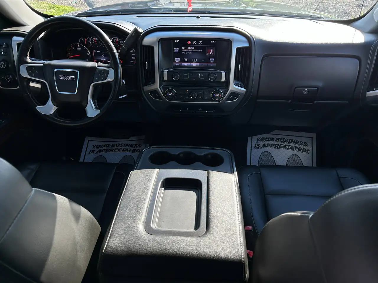 GMC Sierra 1500 снимка GMC Sierra 1500