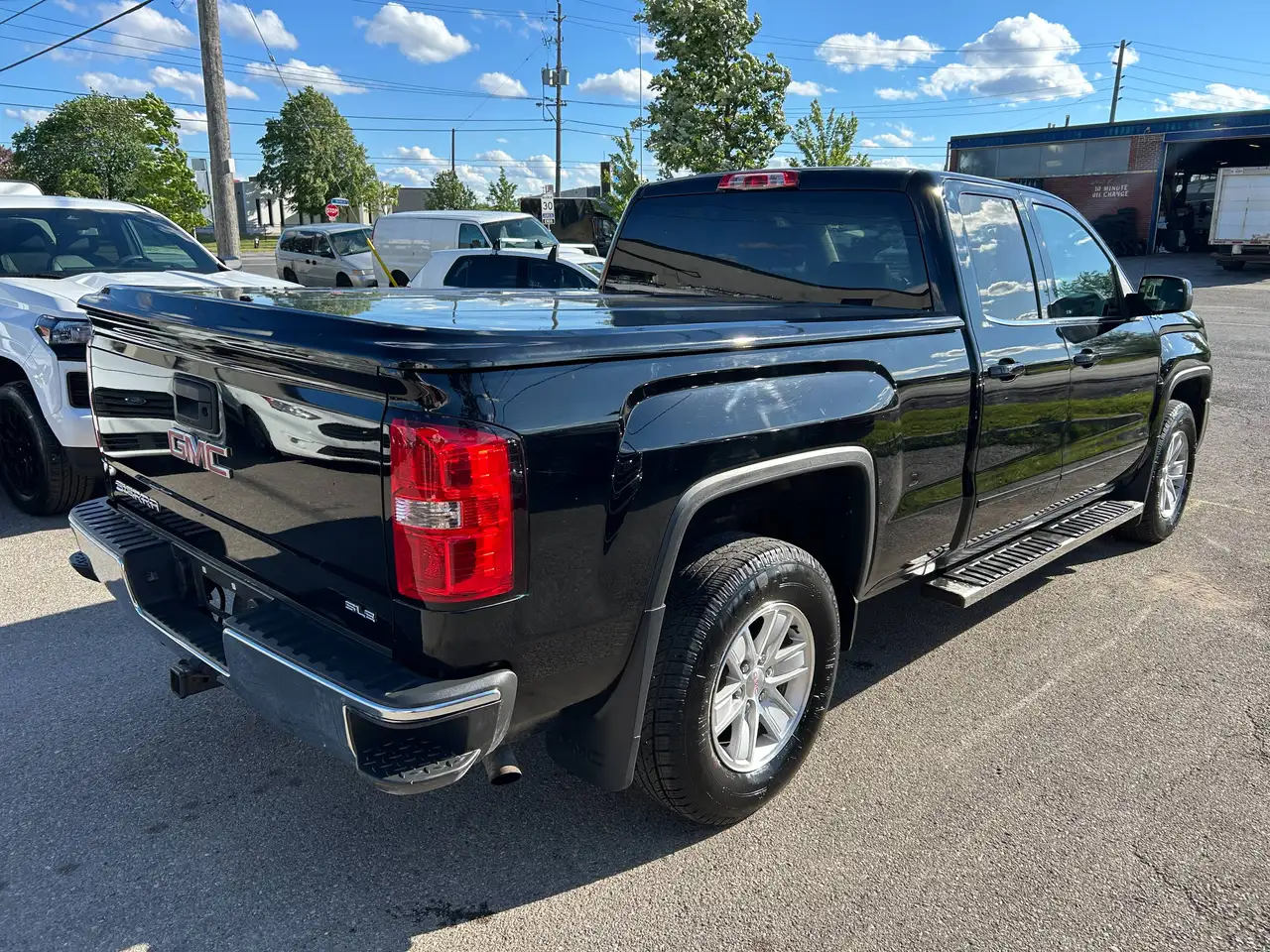 GMC Sierra 1500 снимка GMC Sierra 1500
