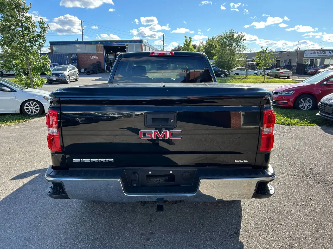 GMC Sierra 1500 снимка GMC Sierra 1500