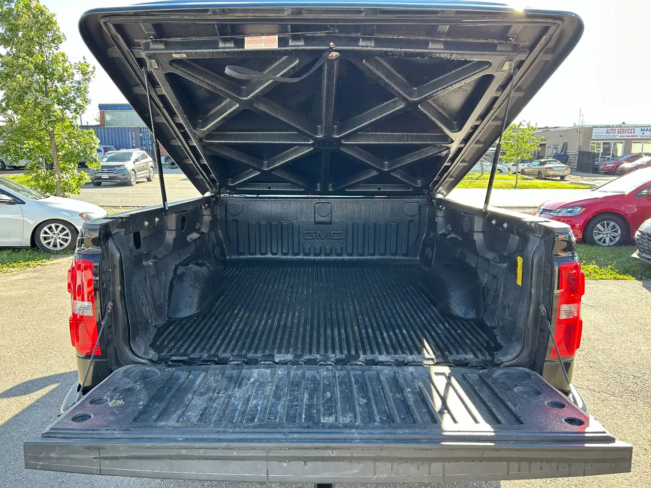 GMC Sierra 1500 снимка GMC Sierra 1500
