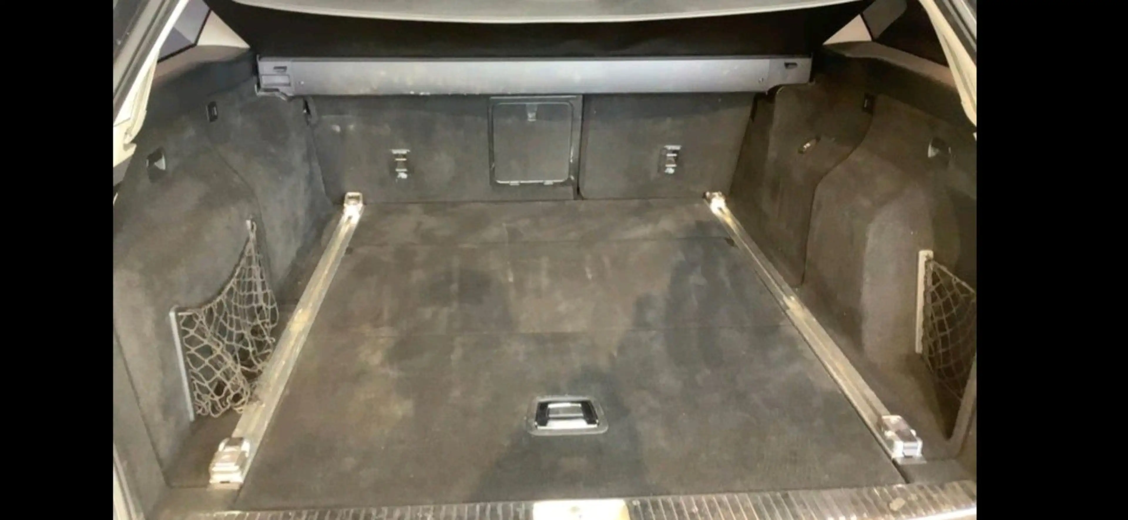 Mercedes-Benz E 350 e T-Modell, Pano, Alu, Navi, Ambiente, Anh — photo 10