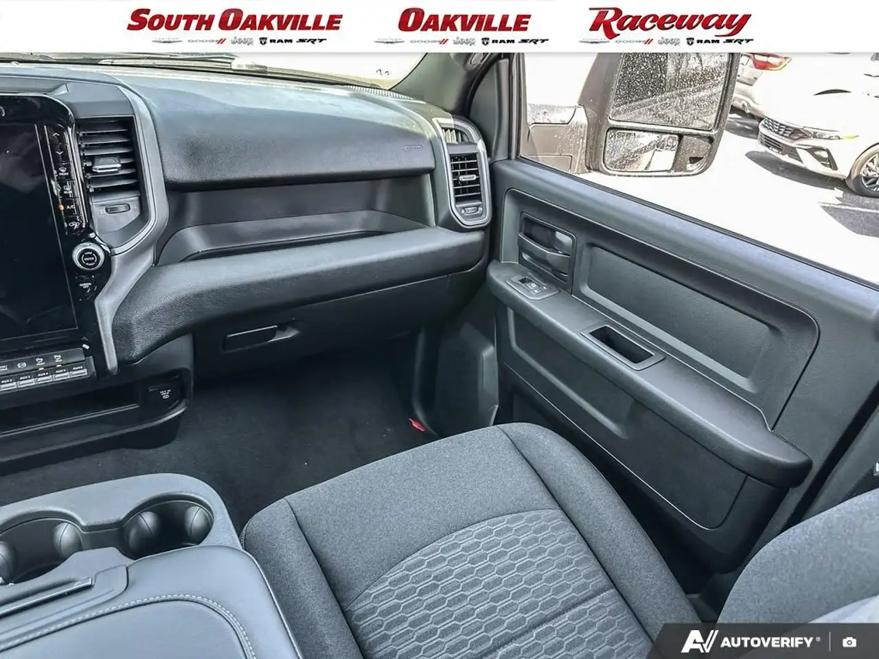 RAM 2500 снимка RAM 2500