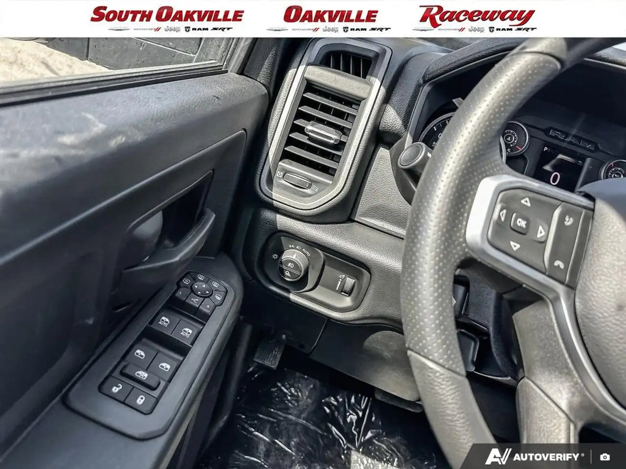 RAM 2500 снимка RAM 2500