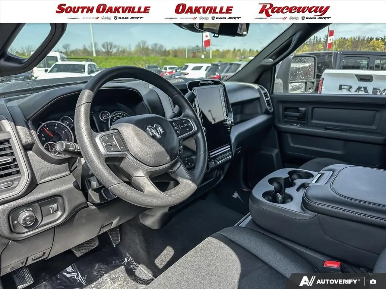 RAM 2500 снимка RAM 2500