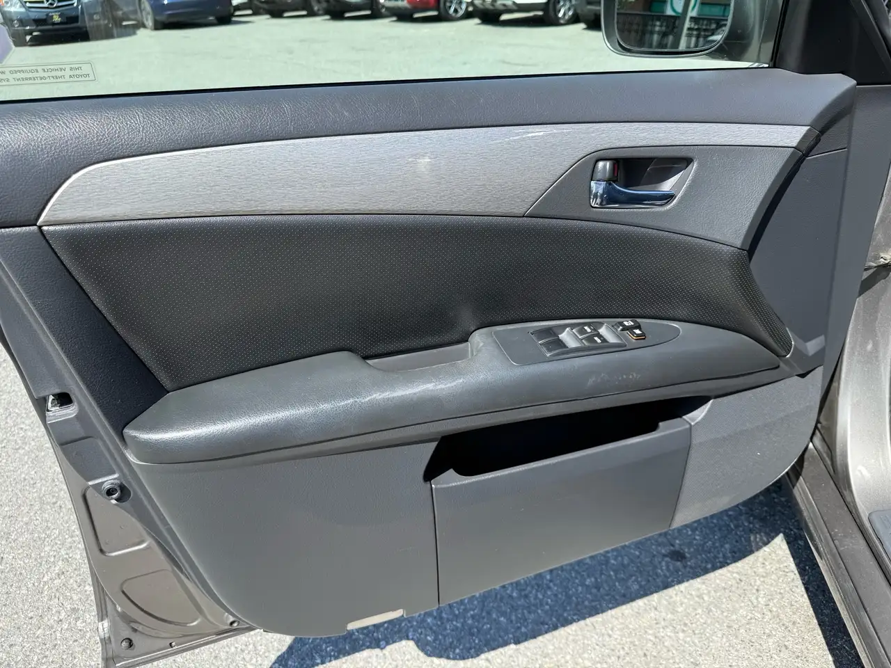 Toyota Avalon снимка Toyota Avalon