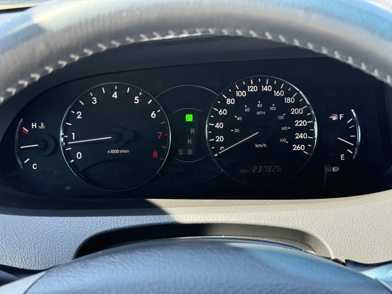 Toyota Avalon снимка Toyota Avalon