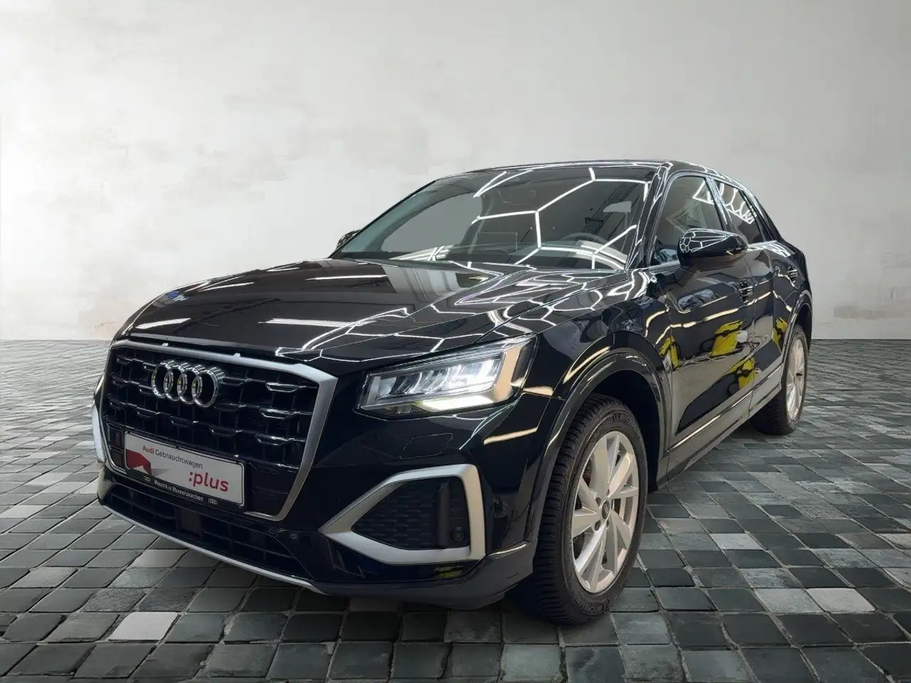 Audi Q2 35 TFSI advanced *AHK*Navi*Tempomat* 2