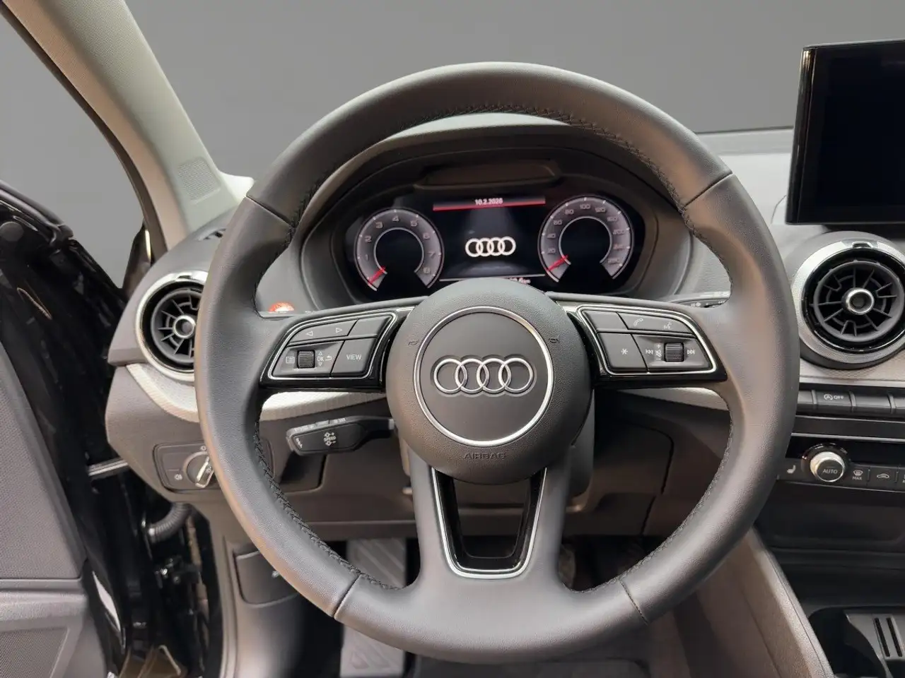 Audi Q2 35 TFSI advanced *AHK*Navi*Tempomat* 8