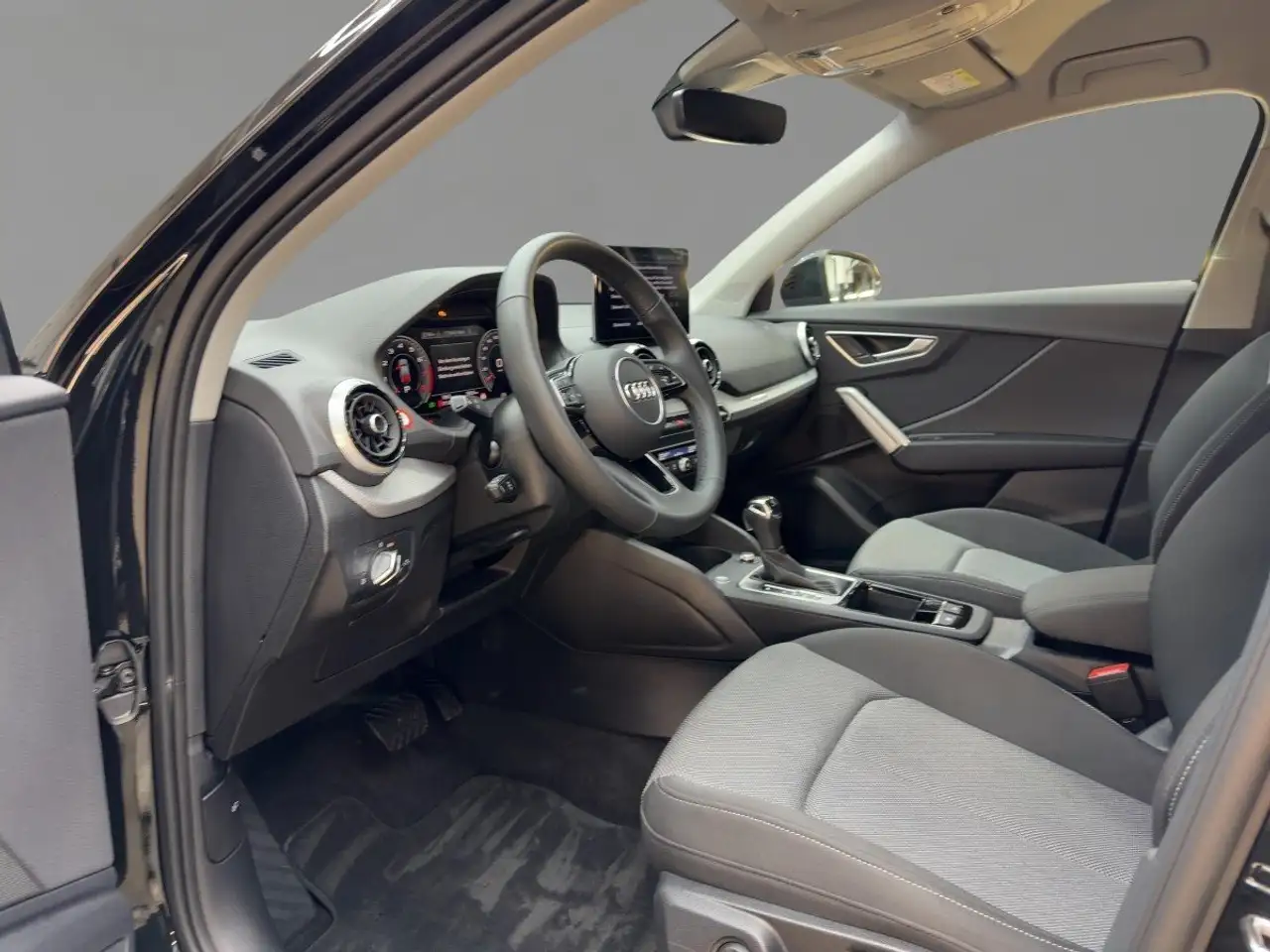 Audi Q2 35 TFSI advanced *AHK*Navi*Tempomat* 6