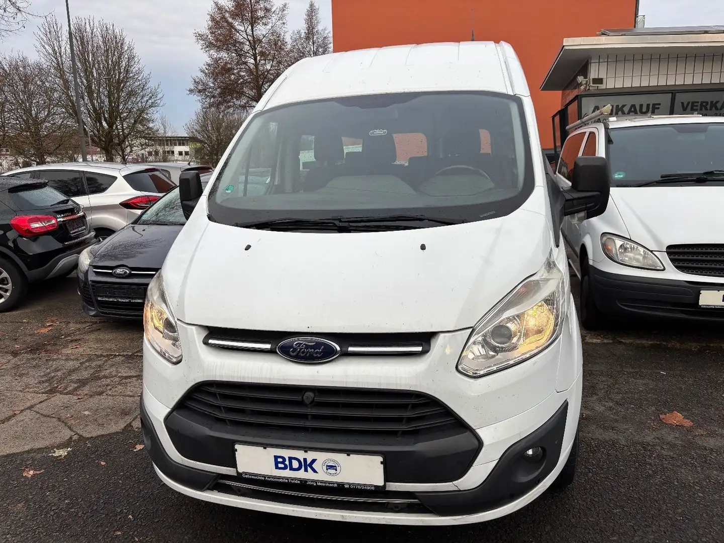 Ford Transit Custom Kombi 310 L2 H2 STANDH 9SITZE AHK White - 1