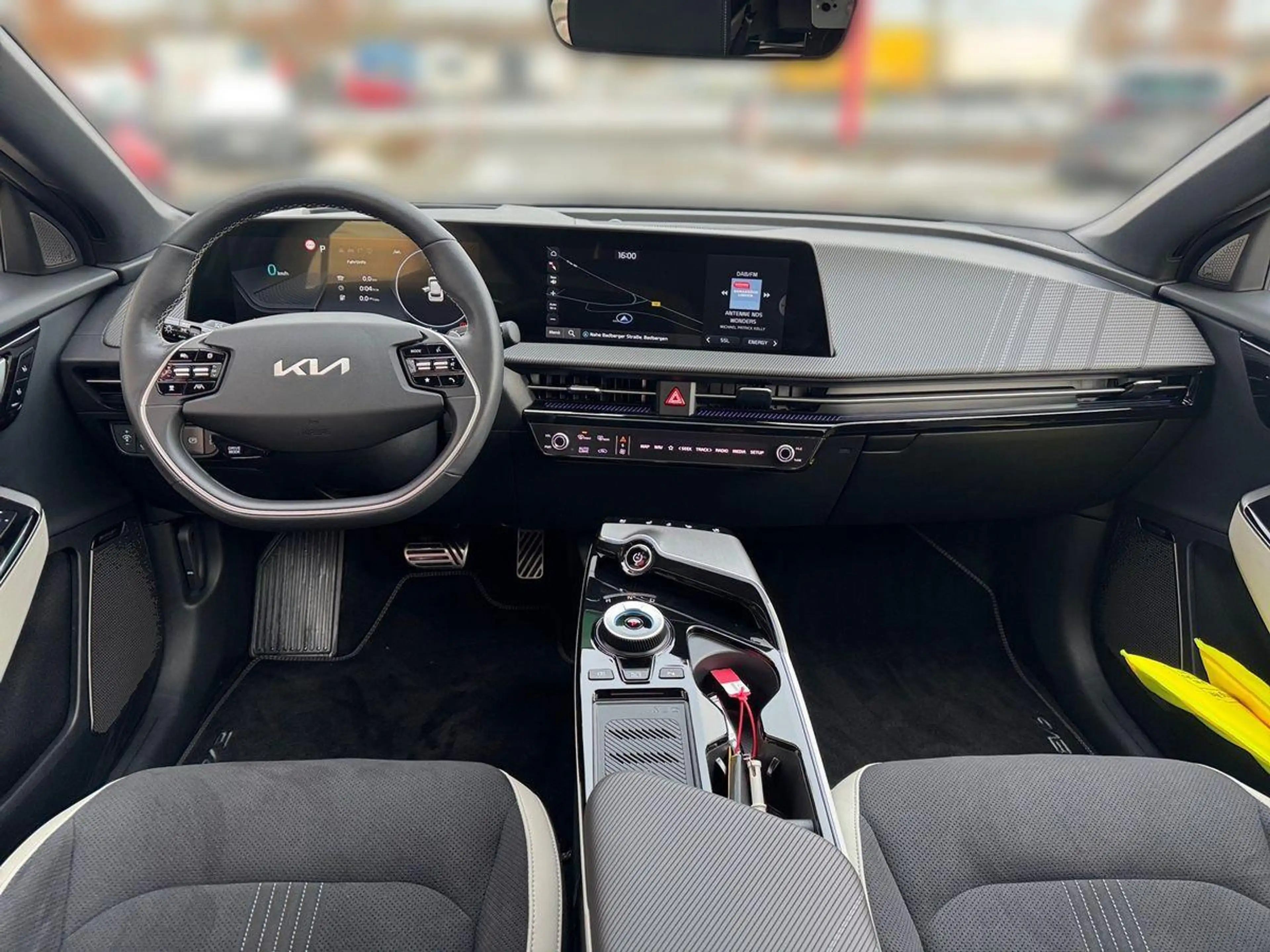 Kia EV6 77.4 AWD GT-Line WP Glasdach Ass+ Sound Des — photo 11