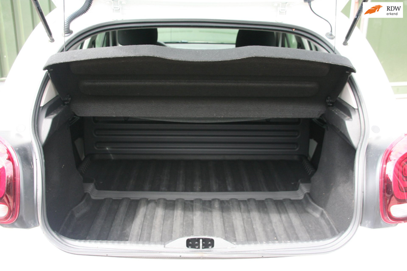 Citroen C3 1.2 PureTech Feel Edition, AIRCO, NAVIGATIE 2 PERS — photo 34