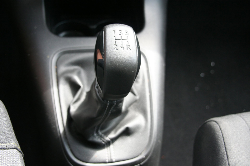 Citroen C3 1.2 PureTech Feel Edition, AIRCO, NAVIGATIE 2 PERS — photo 25