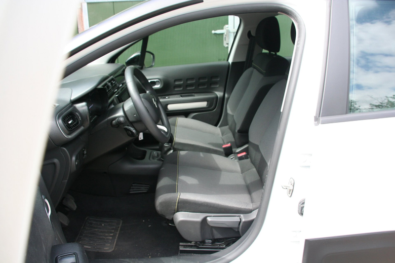 Citroen C3 1.2 PureTech Feel Edition, AIRCO, NAVIGATIE 2 PERS — photo 30