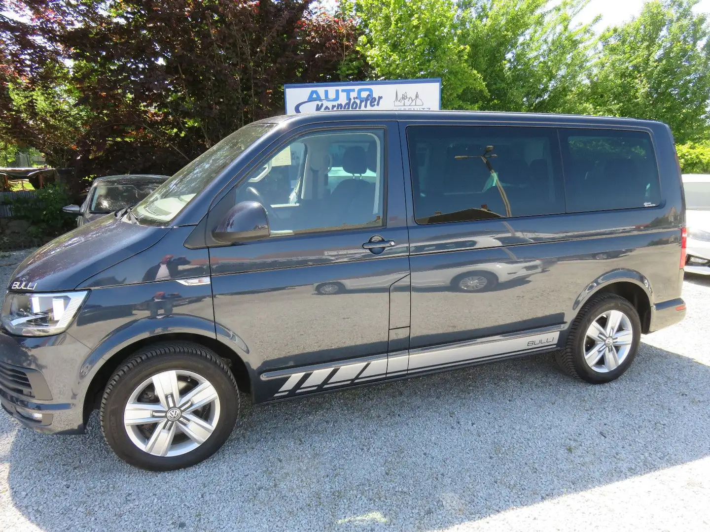 Volkswagen T6 Multivan 2.0 TDI Comfortline Navi PDC Kamera Bleu - 2
