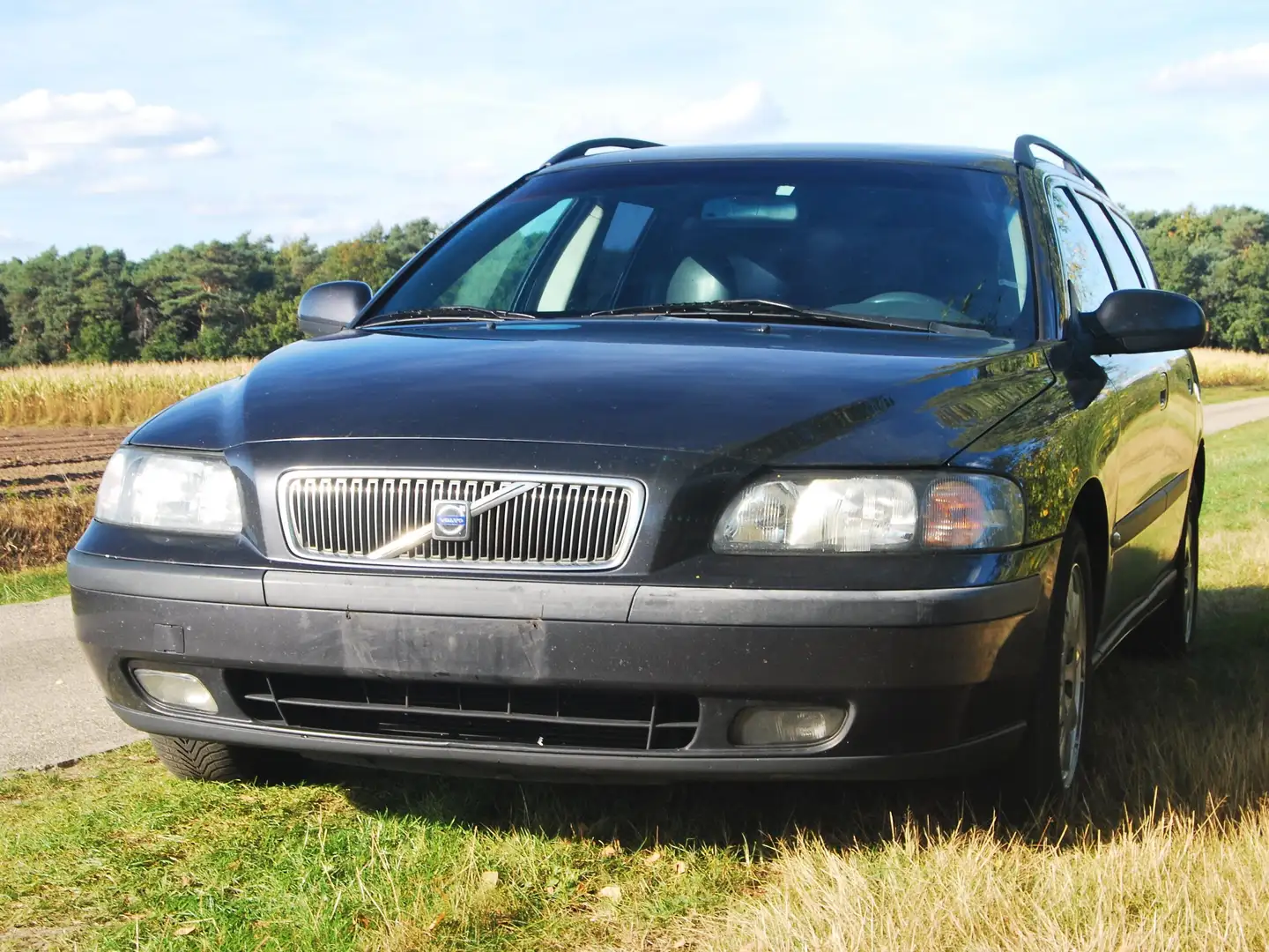 Volvo V70 V70 D5 Comfort Gris - 2