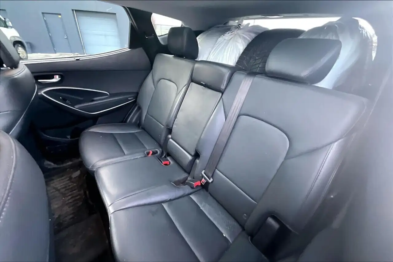 Hyundai SANTA FE снимка Hyundai SANTA FE