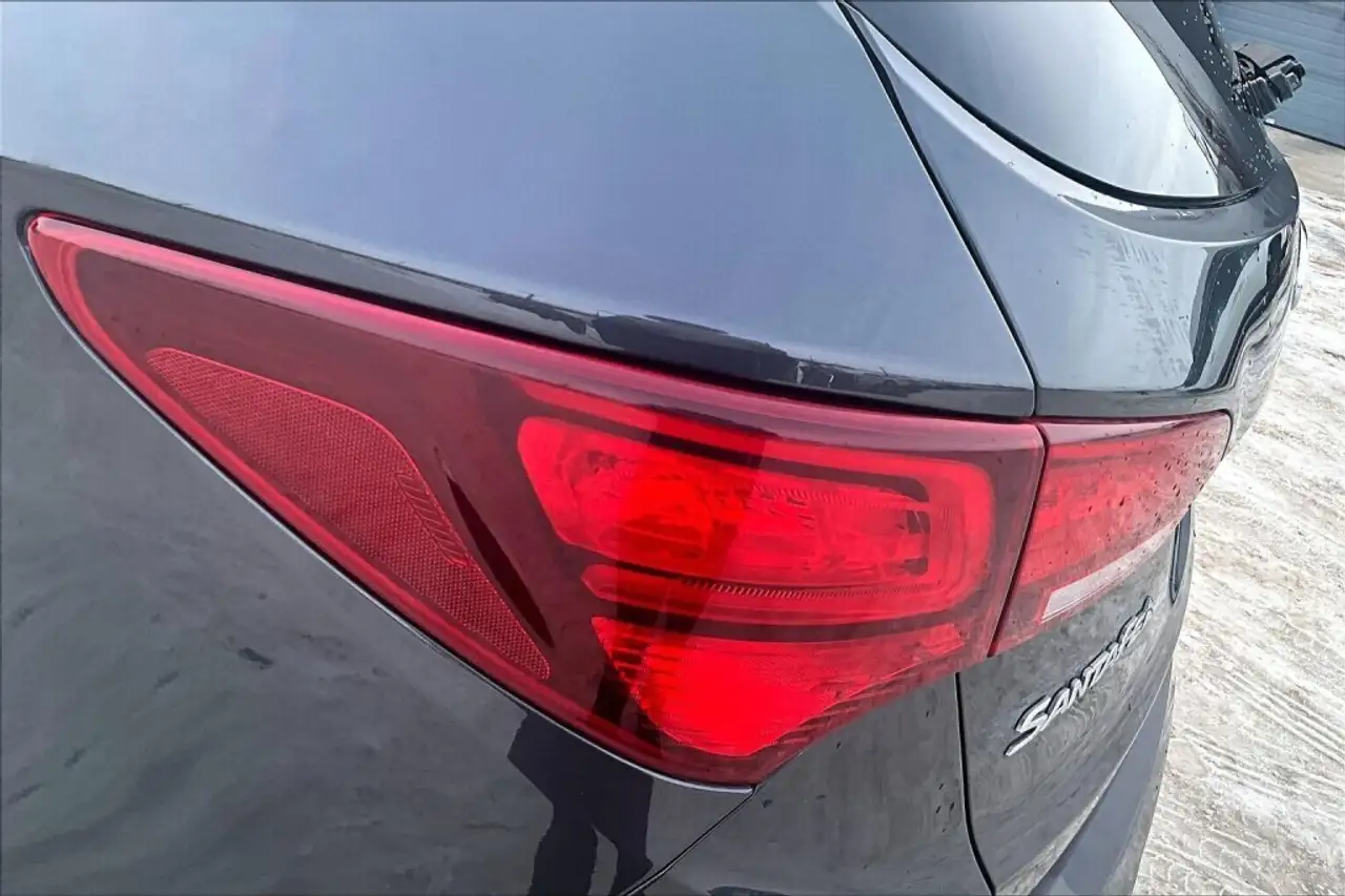 Hyundai SANTA FE снимка Hyundai SANTA FE