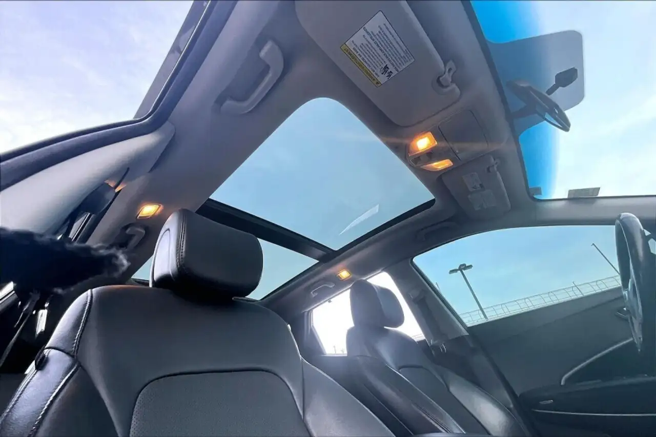Hyundai SANTA FE снимка Hyundai SANTA FE