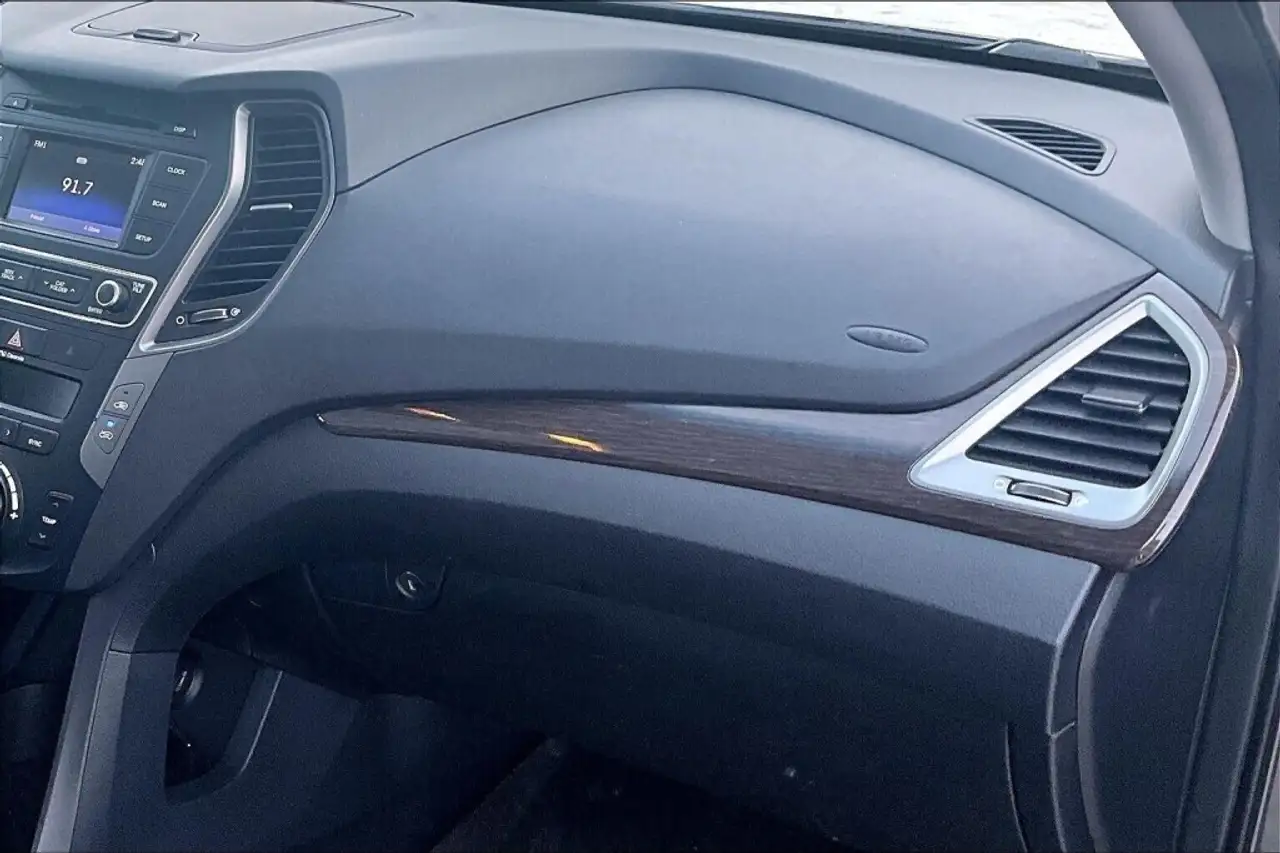 Hyundai SANTA FE снимка Hyundai SANTA FE