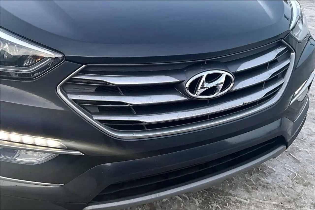 Hyundai SANTA FE снимка Hyundai SANTA FE