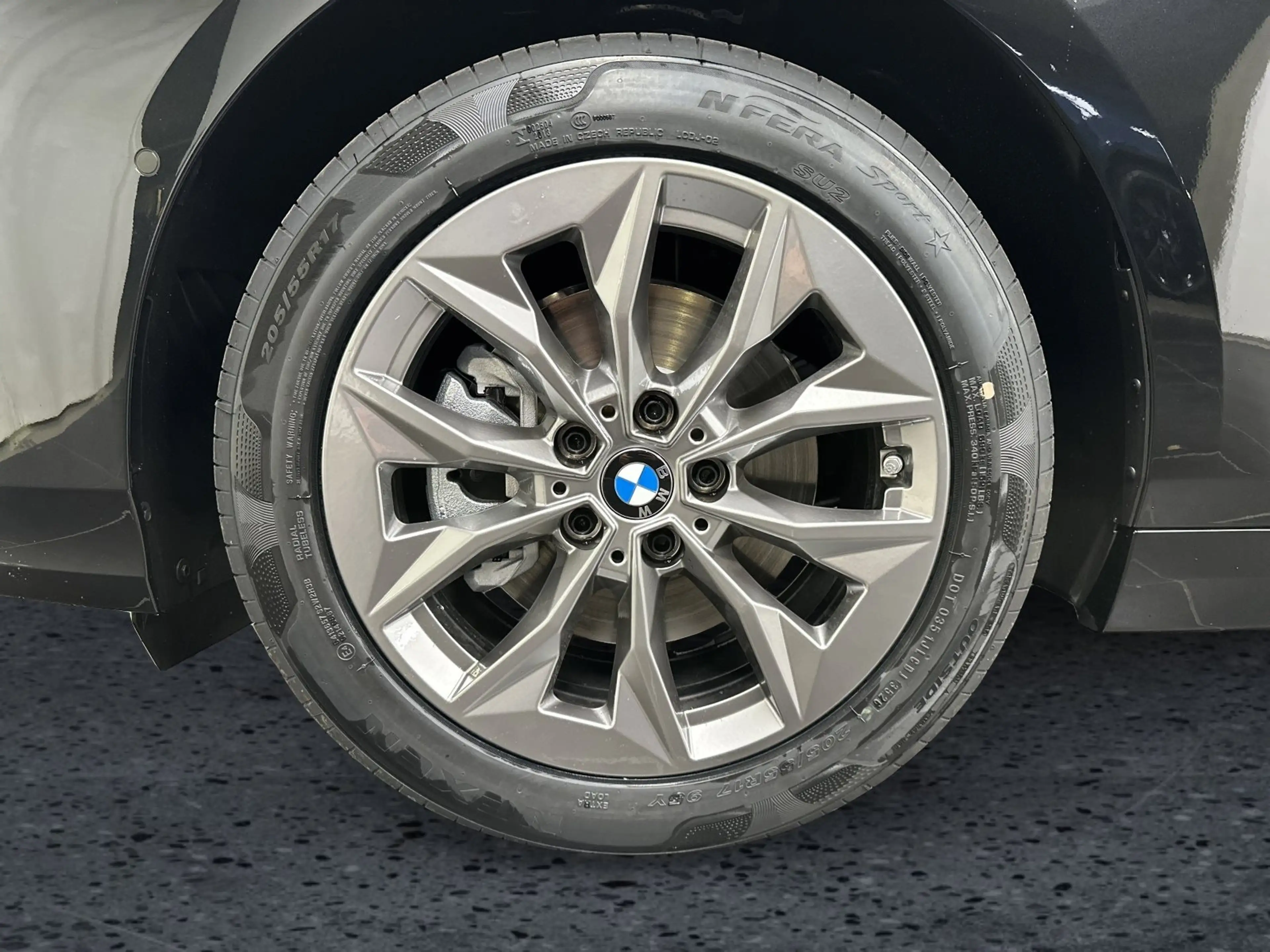 BMW 120 — photo 6