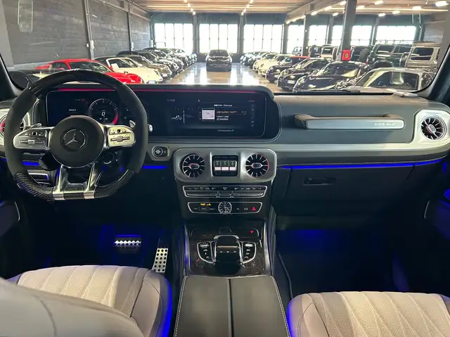 Mercedes-Benz G-Class view 13
