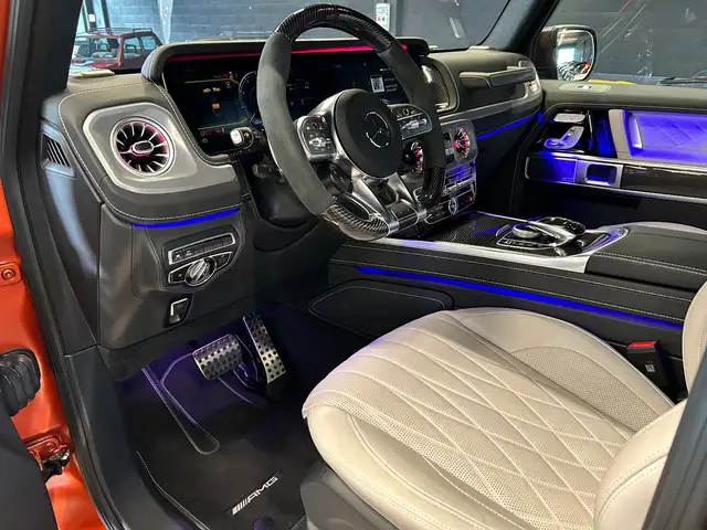 Mercedes-Benz G-Class view 9