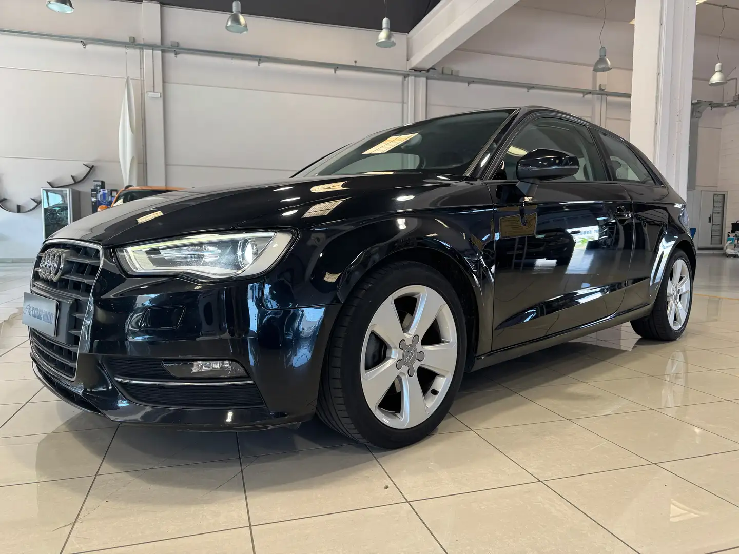 Audi A3 1.6 TDI Ambition UNICA PROPRIETARIA FULL LED NAVI Black - 1