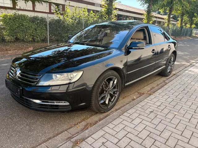 Volkswagen Phaeton 3,0 V6 TDI 4Motion/VOLL/AHK/8Fachber.