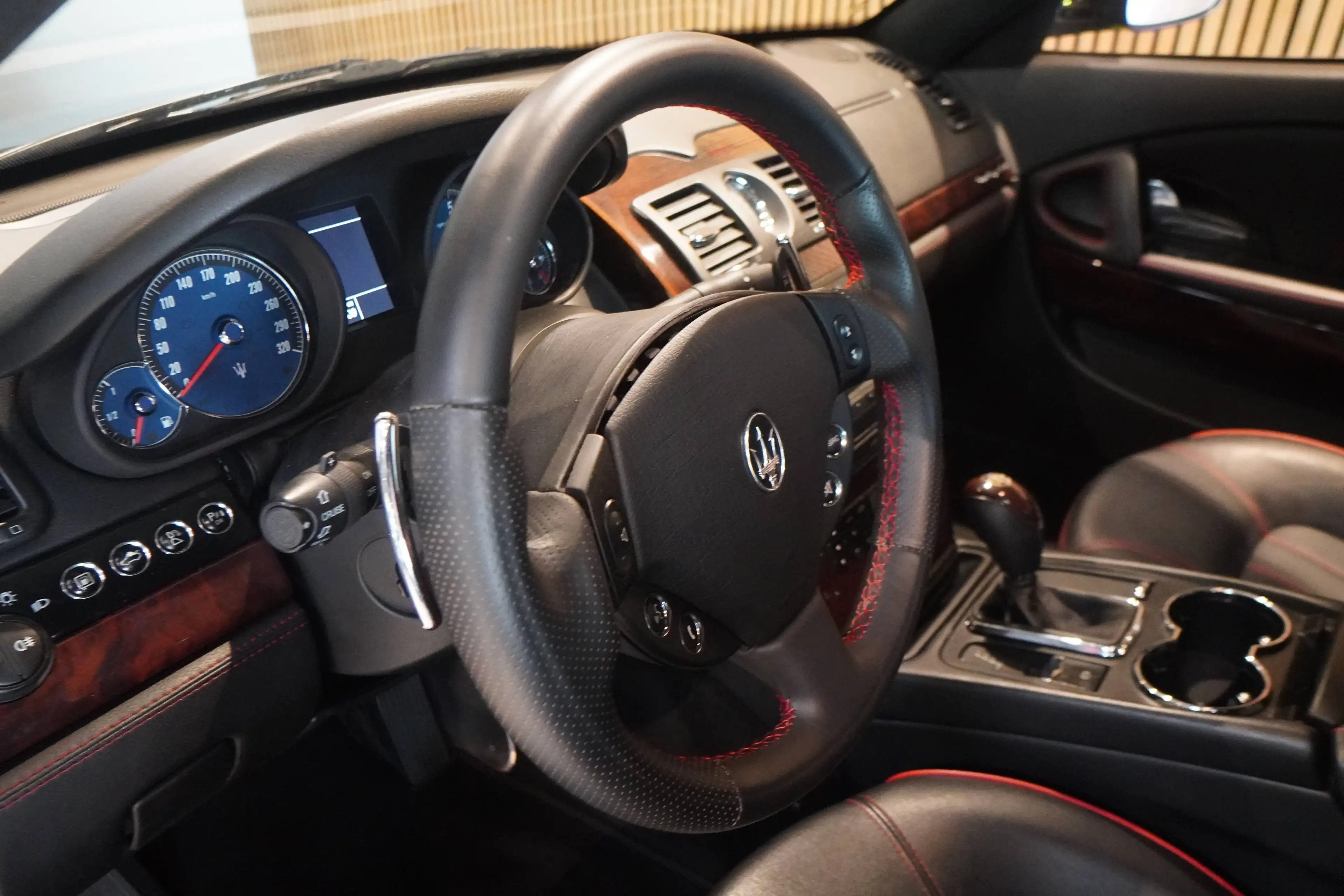 Maserati Quattroporte S Automatik*U-frei*BRD- Fzg*Bose*top Zustand* — photo 7