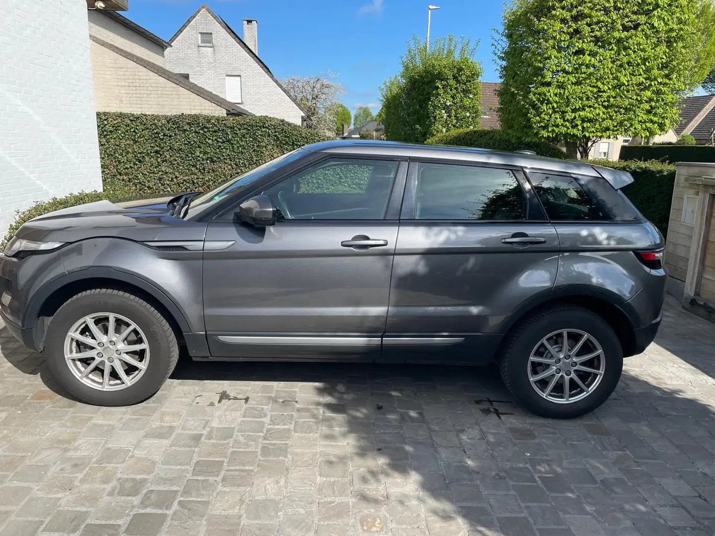 Land Rover Range Rover Evoque 2.2 TD4 4WD 110kw Grijs - 1