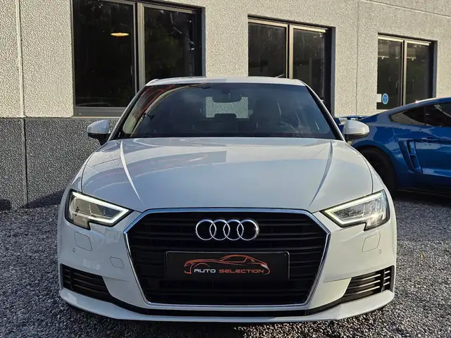 Audi A3 view 3
