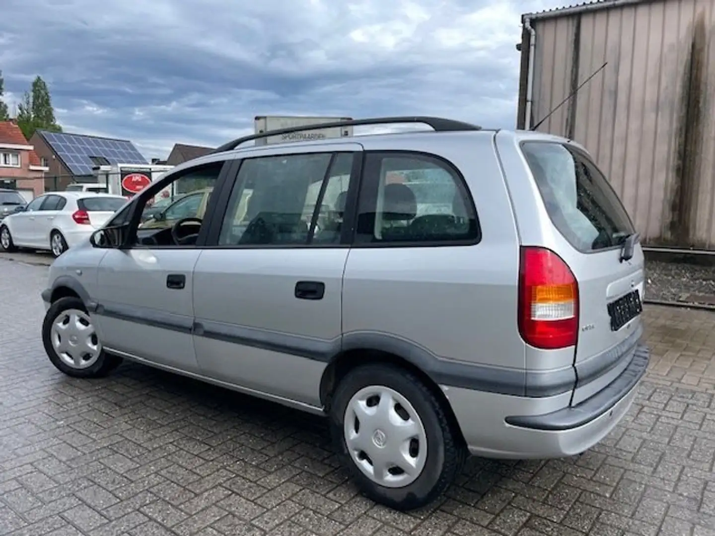 Opel Zafira Essence euro 4  automatique Zilver - 2
