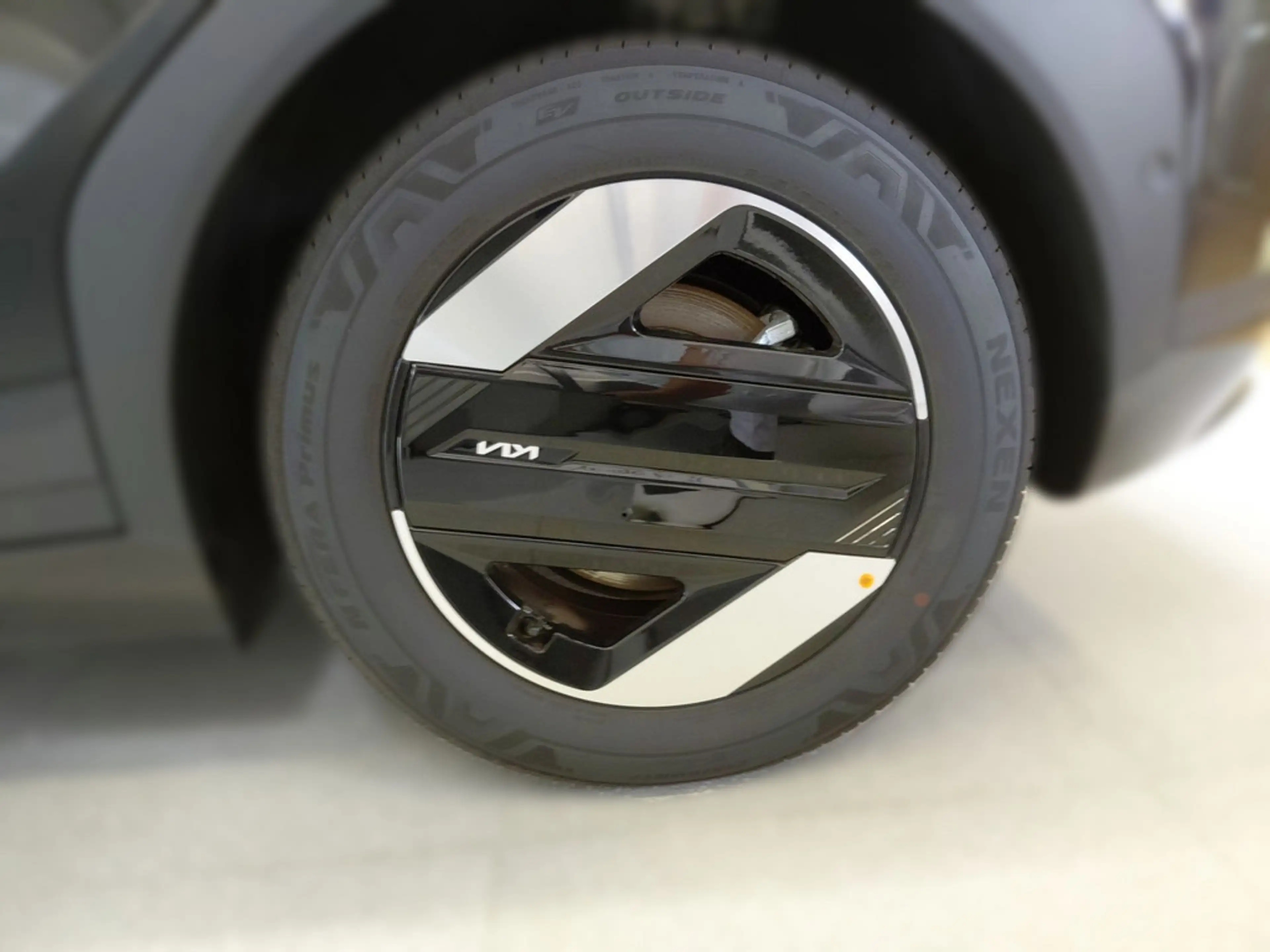Kia EV4 81 FWD EARTH UP TE WIC DWP SD — photo 15