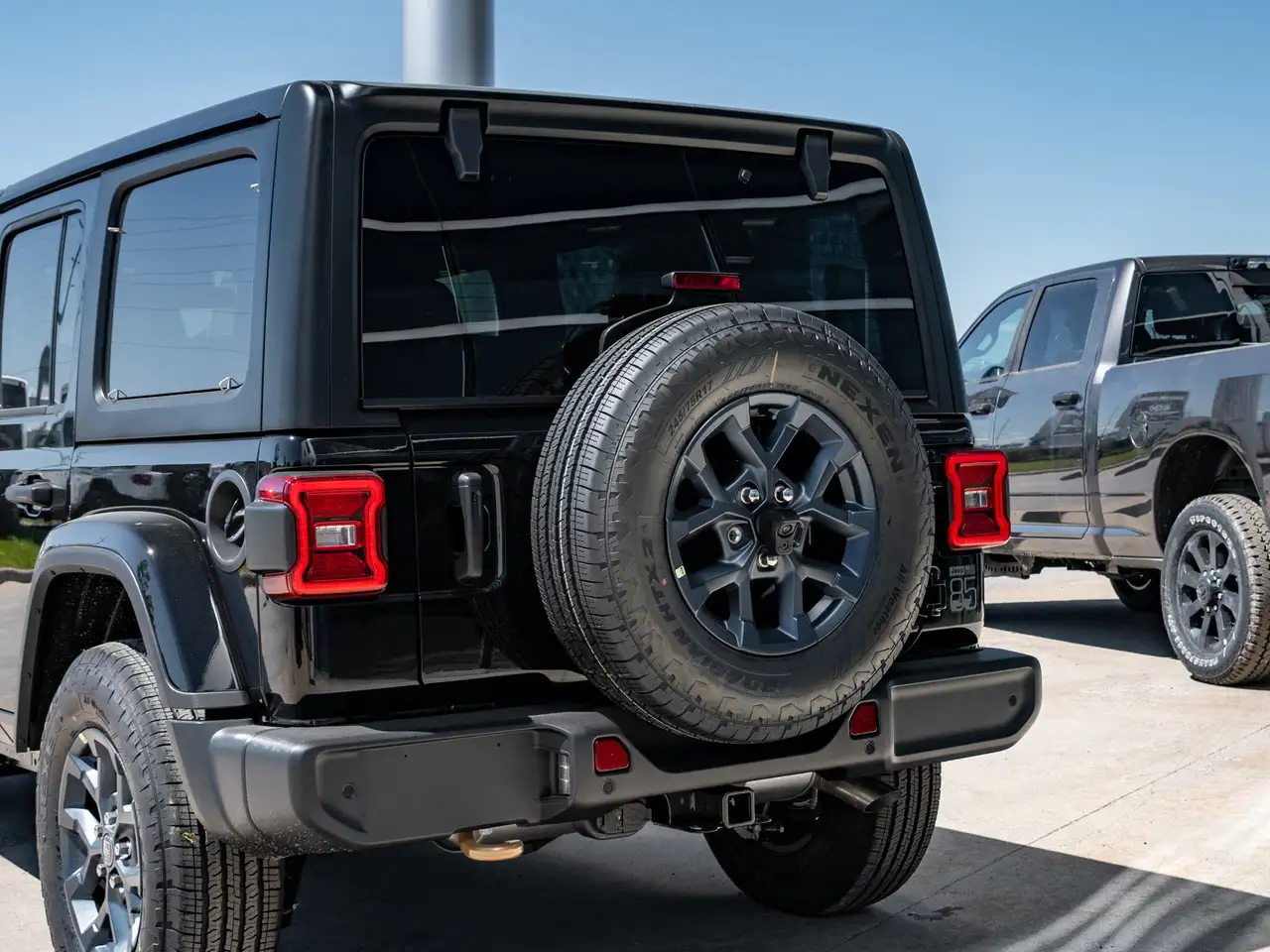 Jeep Wrangler снимка Jeep Wrangler