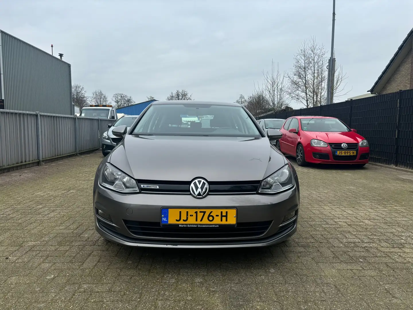 Volkswagen Golf 1.0 TSI Trendline Nwe APK Grijs - 2