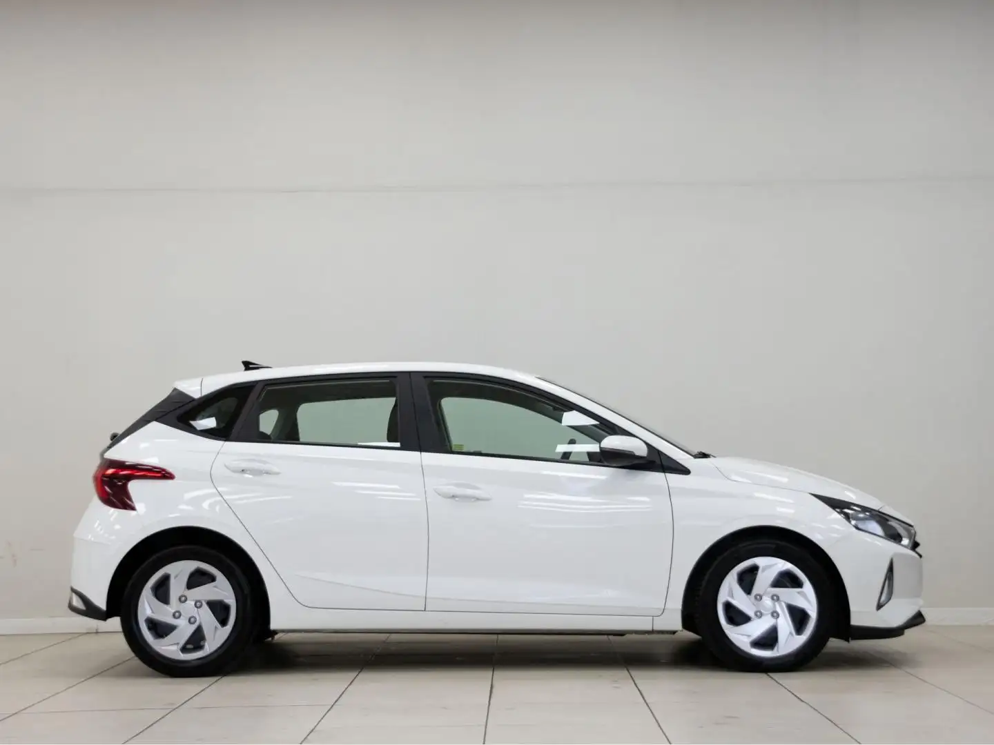 Hyundai i20 1.0 TGDI Essence 48V 100 Blanco - 2