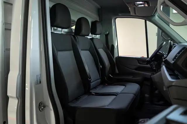 Volkswagen Crafter view 15