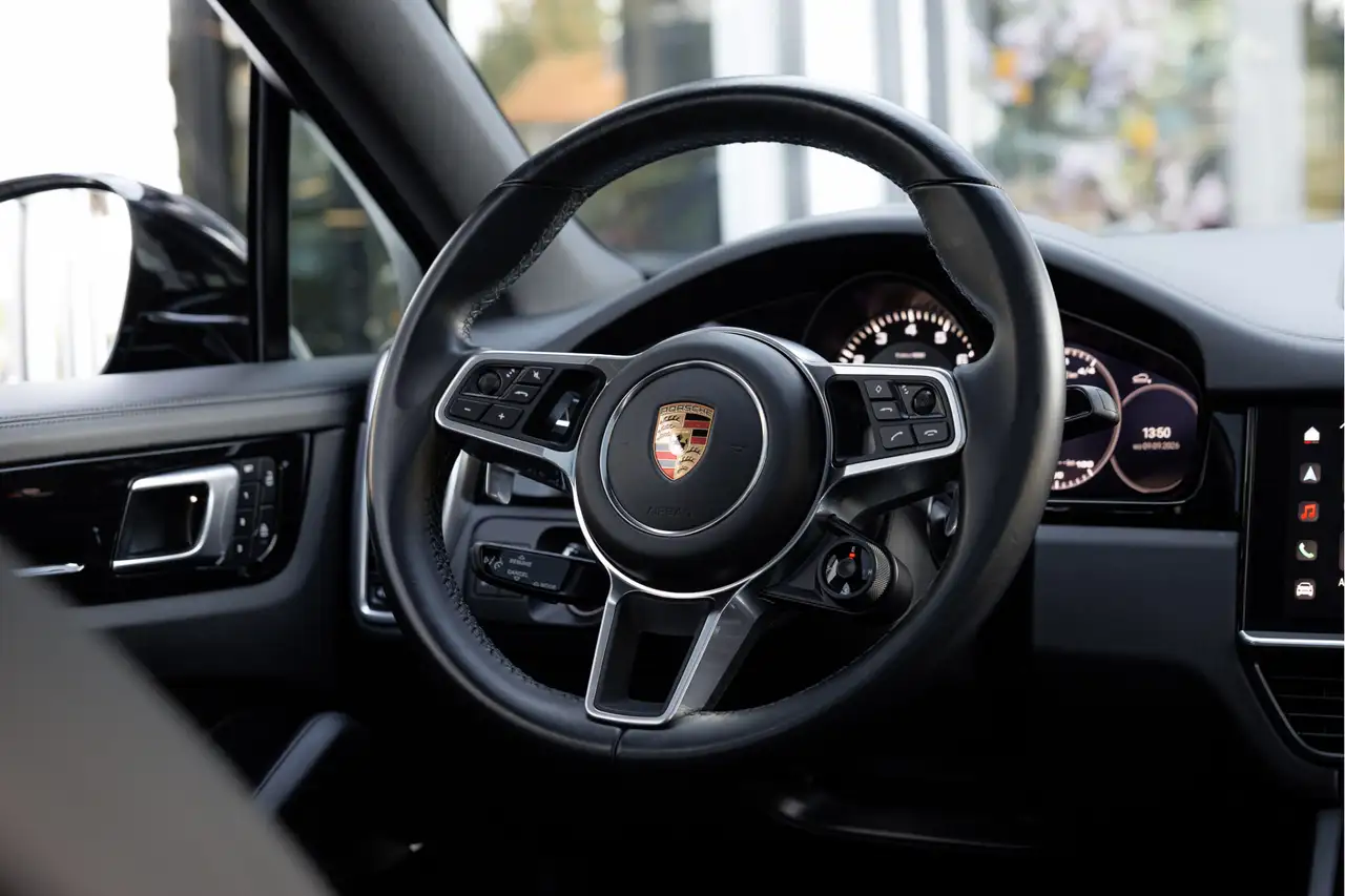 Porsche Cayenne Coupé 3.0 E-Hybrid Black Sport Design Orig. NL S, миниатюра 14