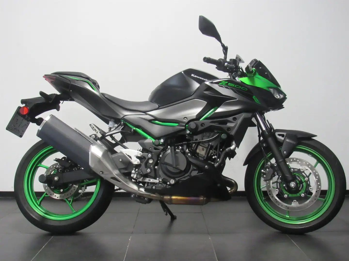 Kawasaki Z 500 SE Groen - 1