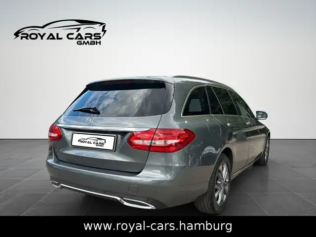 Mercedes-Benz C view 7