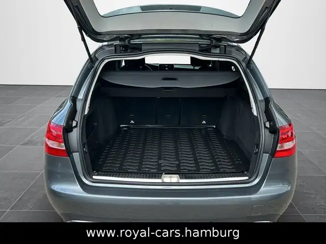 Mercedes-Benz C view 5