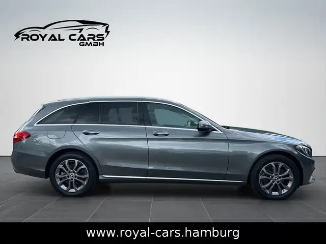 Mercedes-Benz C view 6