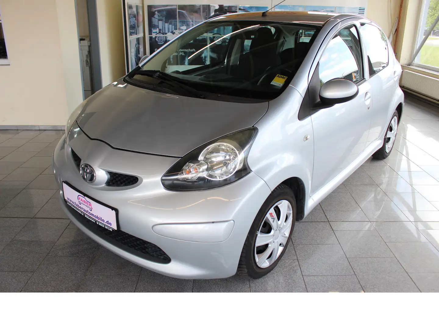 Toyota Aygo Cool, Klimaanlage Silber - 1