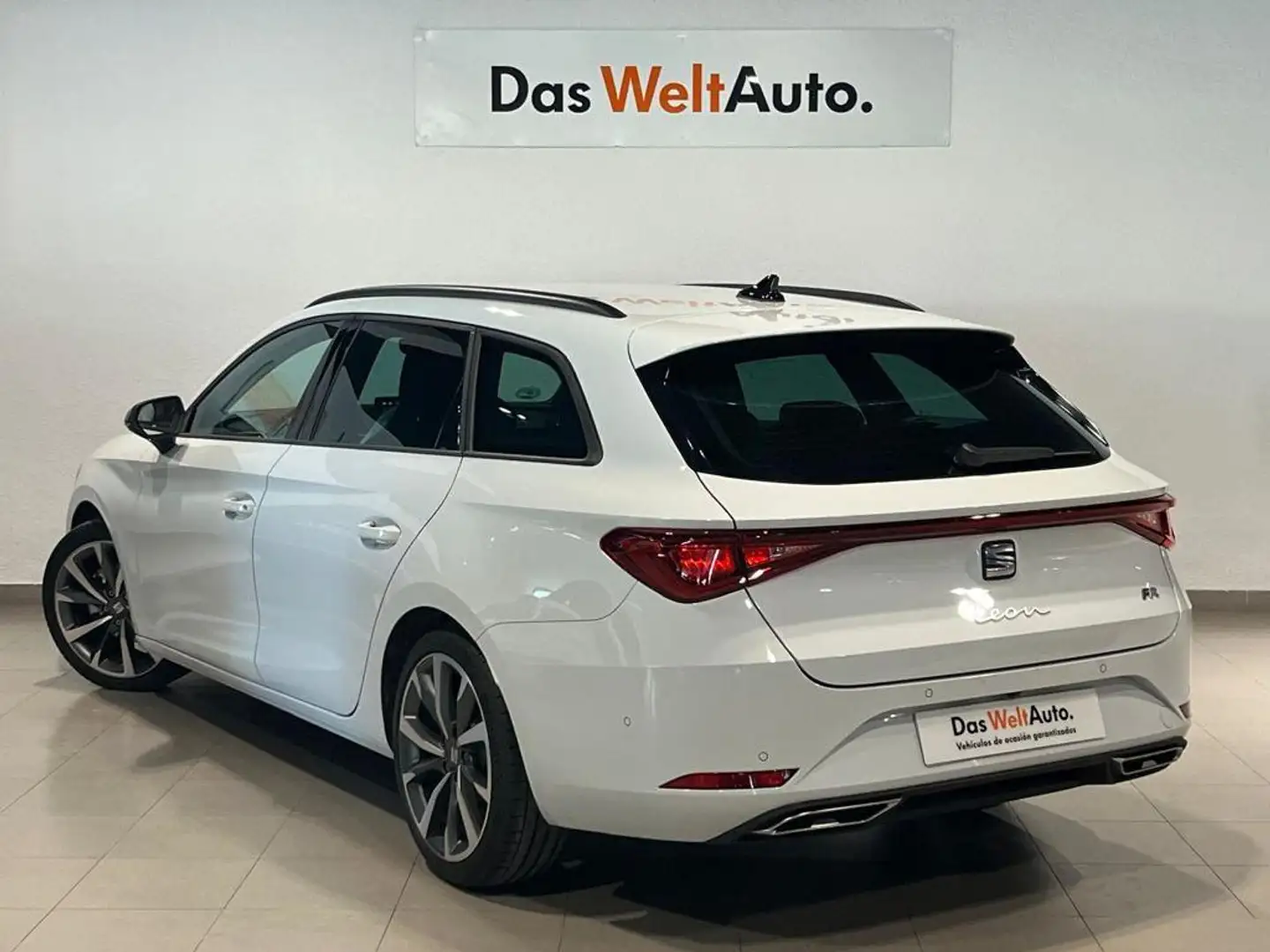 SEAT Leon ST 1.5 TSI S&S FR Special Edition 150 Blanco - 2
