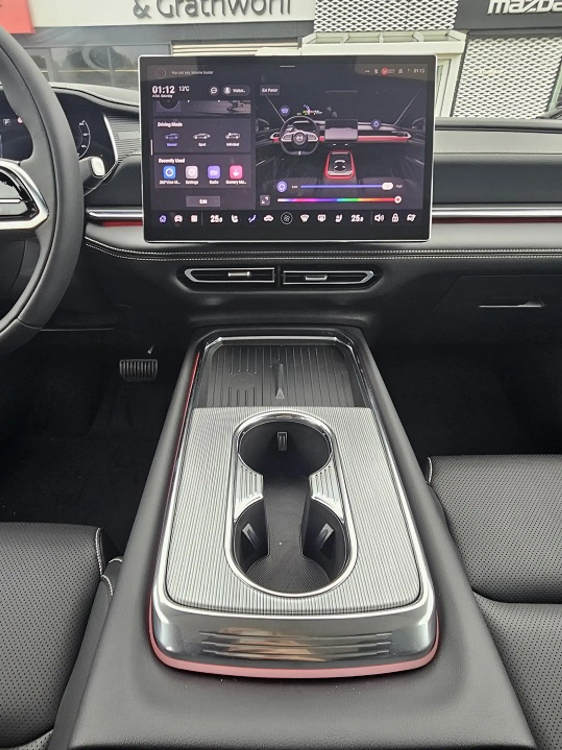 Mazda 6e EV 68,8 kWh Takumi*3,99% — photo 6
