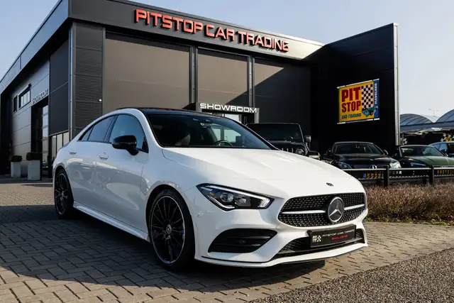 Mercedes-Benz CLA 200 Business Solution AMG, 163PK, Sfeerverlichting, Ca